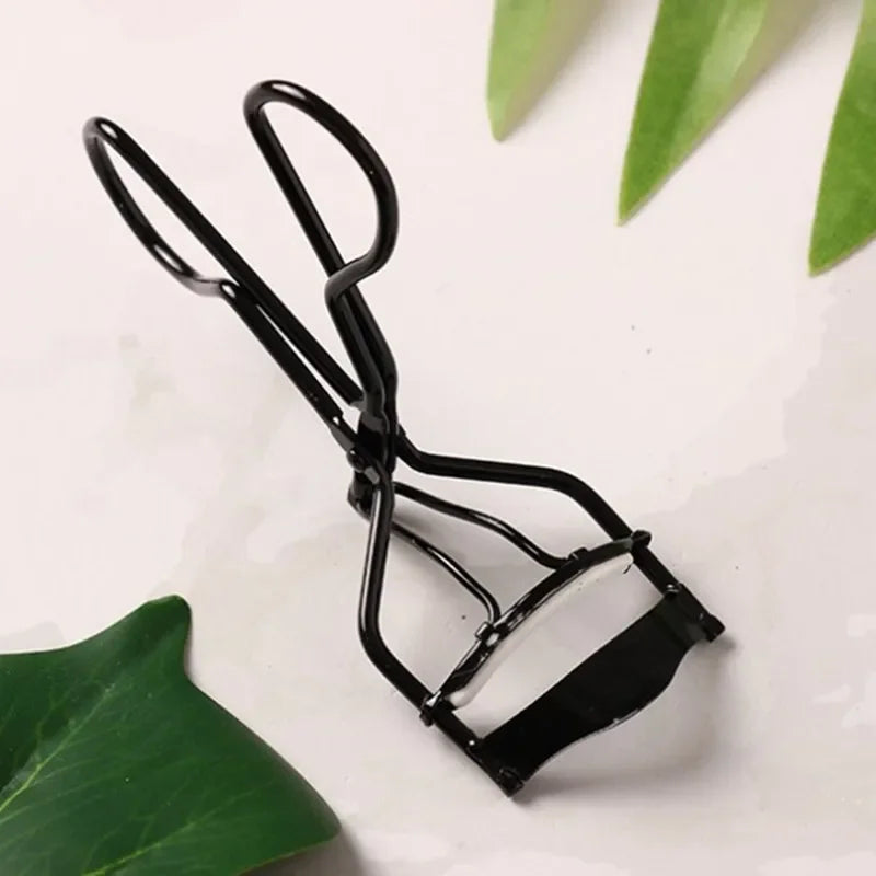 LashLuxe Eyelash Curler